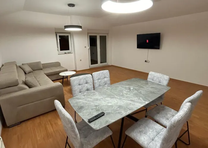 Toro Riverside Appartement