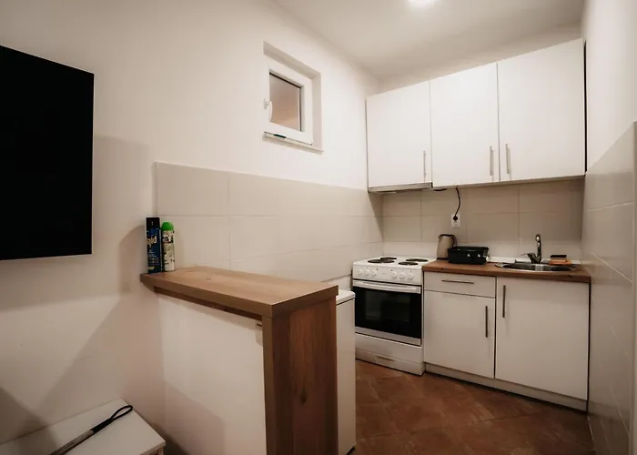 Toro Riverside * Mostar